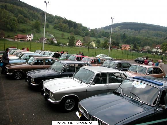 foto de la cea de-a iv- a intalnire europeana  de renault � alsacia - franta -must r 16 15-16 mai