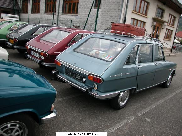 foto de la cea de-a iv- a intalnire europeana  de renault � alsacia - franta -must r 16 15-16 mai