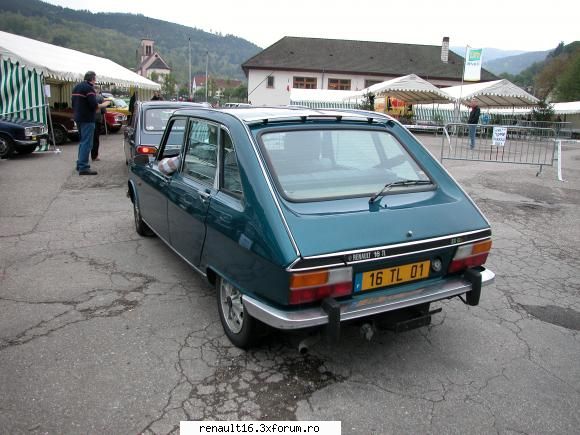foto de la cea de-a iv- a intalnire europeana  de renault � alsacia - franta -must r 16 15-16 mai