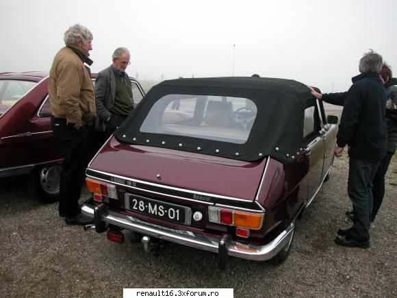 foto de la cea de-a iv- a intalnire europeana  de renault � alsacia - franta -must r 16 15-16 mai