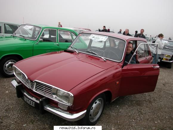 foto de la cea de-a iv- a intalnire europeana  de renault � alsacia - franta -must r 16 15-16 mai