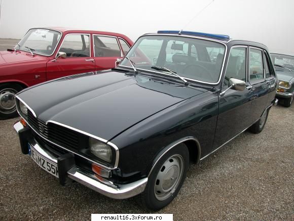 foto de la cea de-a iv- a intalnire europeana  de renault � alsacia - franta -must r 16 15-16 mai