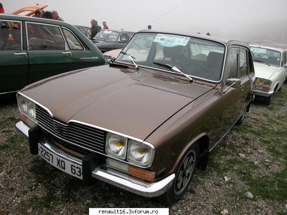 foto de la cea de-a iv- a intalnire europeana  de renault � alsacia - franta -must r 16 15-16 mai