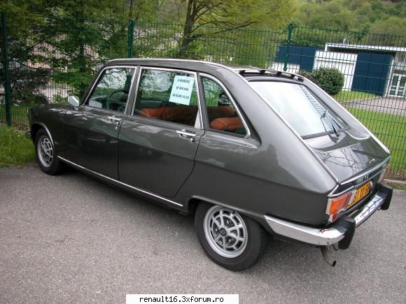 foto de la cea de-a iv- a intalnire europeana  de renault � alsacia - franta -must r 16 15-16 mai