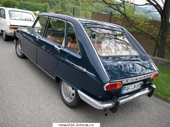 foto de la cea de-a iv- a intalnire europeana  de renault � alsacia - franta -must r 16 15-16 mai