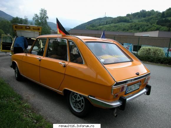 foto de la cea de-a iv- a intalnire europeana  de renault � alsacia - franta -must r 16 15-16 mai