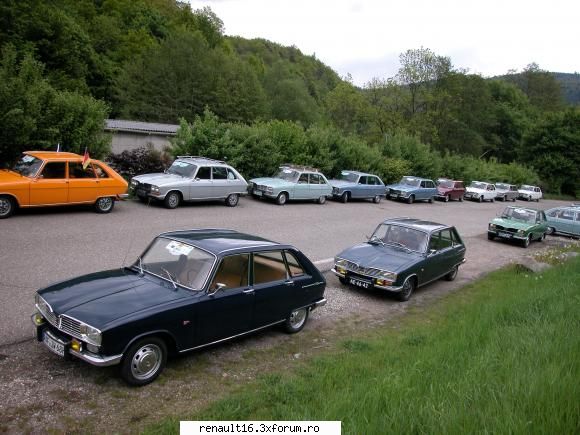 foto de la cea de-a iv- a intalnire europeana  de renault � alsacia - franta -must r 16 15-16 mai
