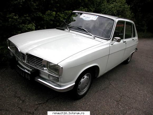 foto de la cea de-a iv- a intalnire europeana  de renault � alsacia - franta -must r 16 15-16 mai