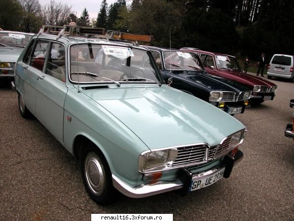 foto de la cea de-a iv- a intalnire europeana  de renault � alsacia - franta -must r 16 15-16 mai