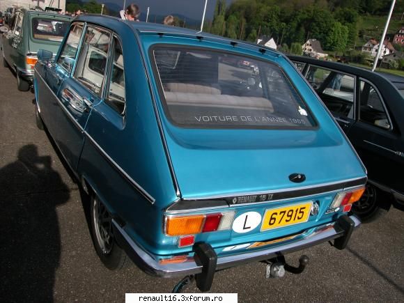 foto de la cea de-a iv- a intalnire europeana  de renault � alsacia - franta -must r 16 15-16 mai