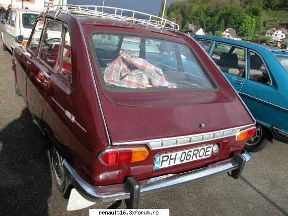 foto de la cea de-a iv- a intalnire europeana  de renault � alsacia - franta -must r 16 15-16 mai