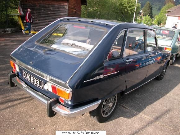 foto de la cea de-a iv- a intalnire europeana  de renault � alsacia - franta -must r 16 15-16 mai