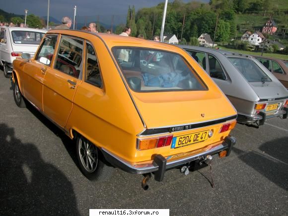 foto de la cea de-a iv- a intalnire europeana  de renault � alsacia - franta -must r 16 15-16 mai