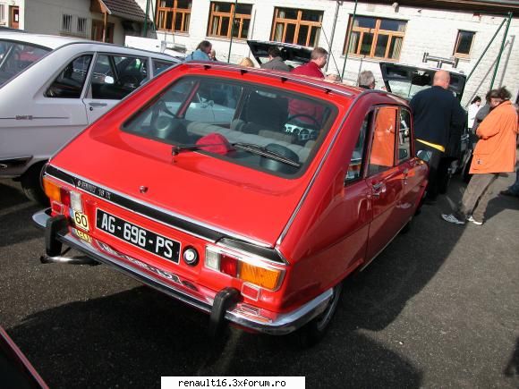 foto de la cea de-a iv- a intalnire europeana  de renault � alsacia - franta -must r 16 15-16 mai