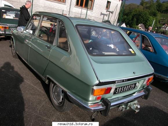 foto de la cea de-a iv- a intalnire europeana  de renault � alsacia - franta -must r 16 15-16 mai