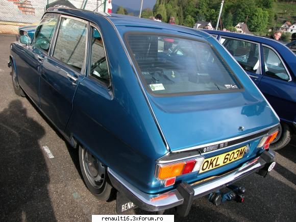 foto de la cea de-a iv- a intalnire europeana  de renault � alsacia - franta -must r 16 15-16 mai