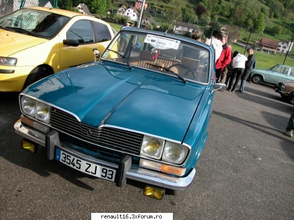 foto de la cea de-a iv- a intalnire europeana  de renault � alsacia - franta -must r 16 15-16 mai