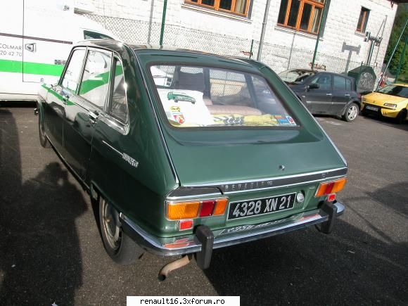 foto de la cea de-a iv- a intalnire europeana  de renault � alsacia - franta -must r 16 15-16 mai