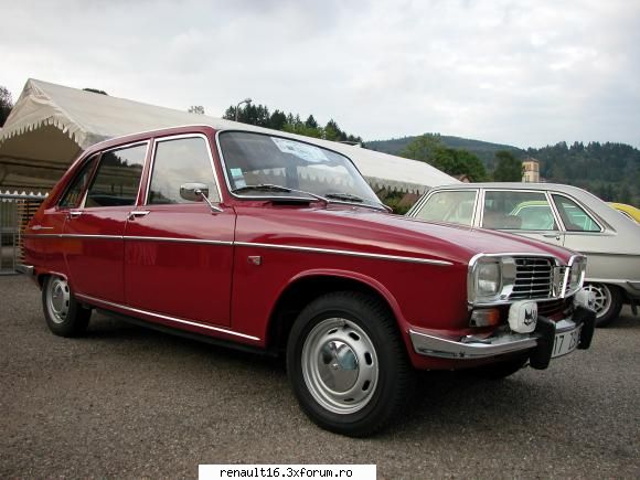 foto de la cea de-a iv- a intalnire europeana  de renault � alsacia - franta -must r 16 15-16 mai