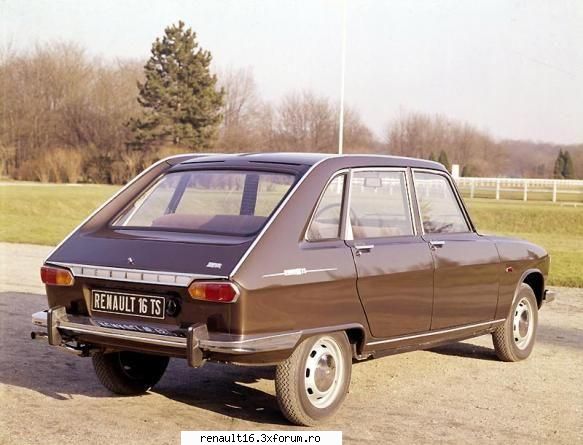 spate primul model renault 16 ~un soc cultural